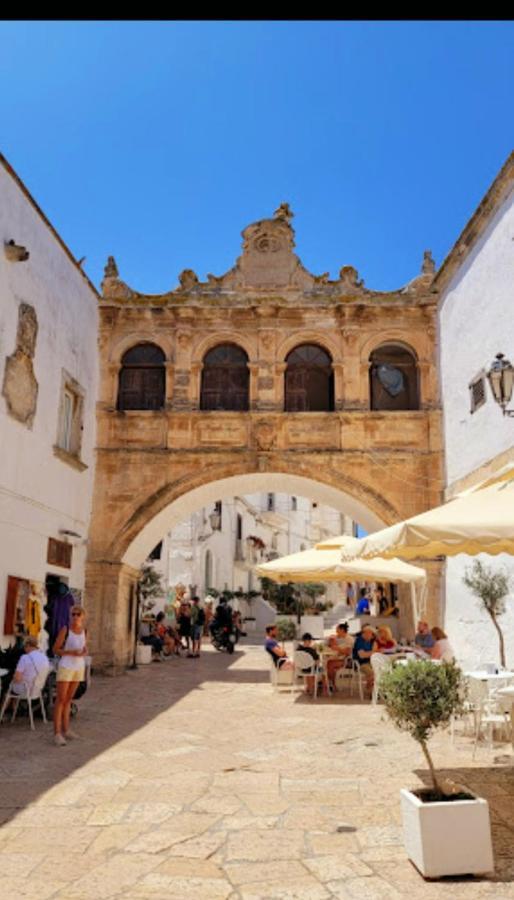 Suite 800 Ostuni Bagian luar foto