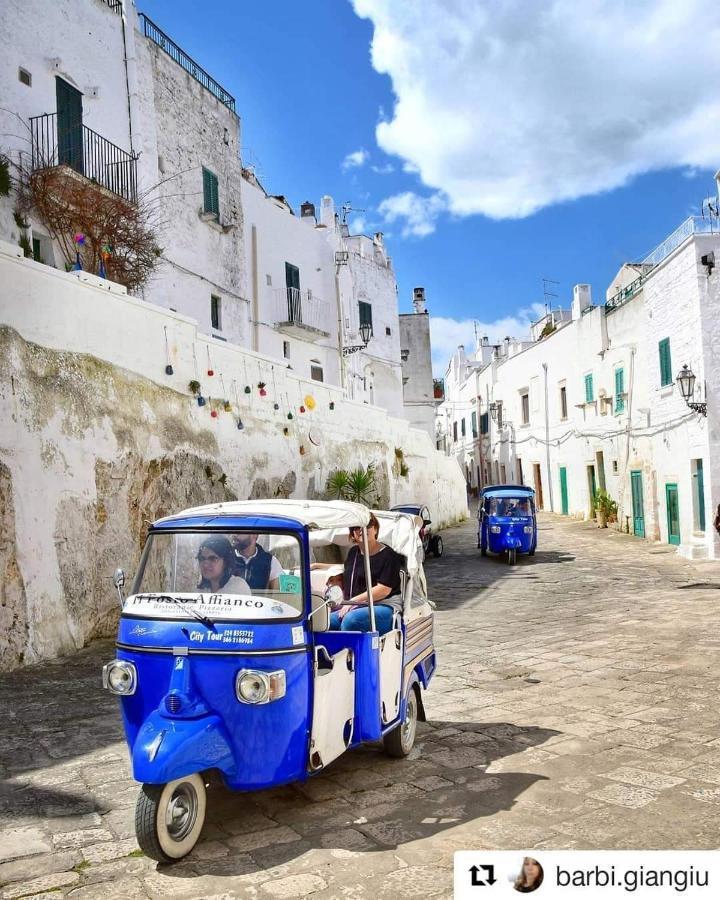 Suite 800 Ostuni Bagian luar foto